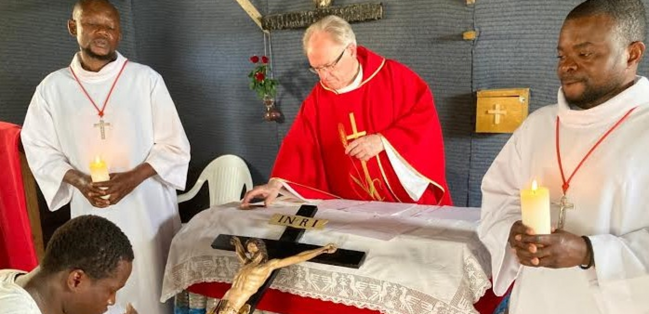 Tonny Cornoedus sj, priester voor de vluchtelingen op de Griekse eilanden 1